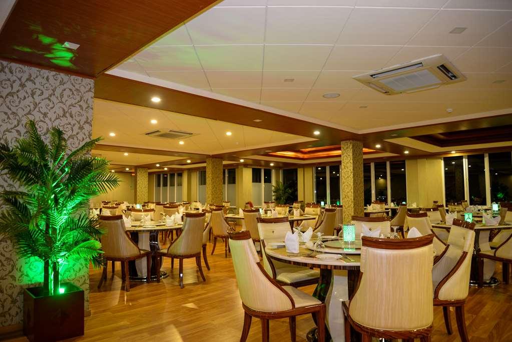 The Grand Kandyan