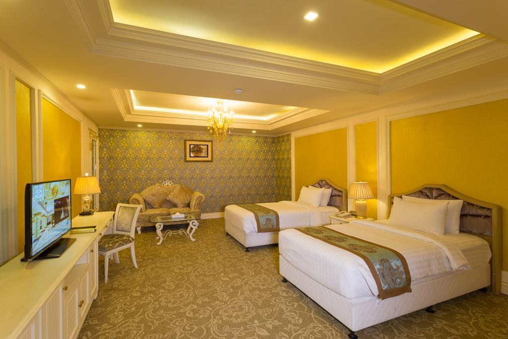The Grand Kandyan 5*